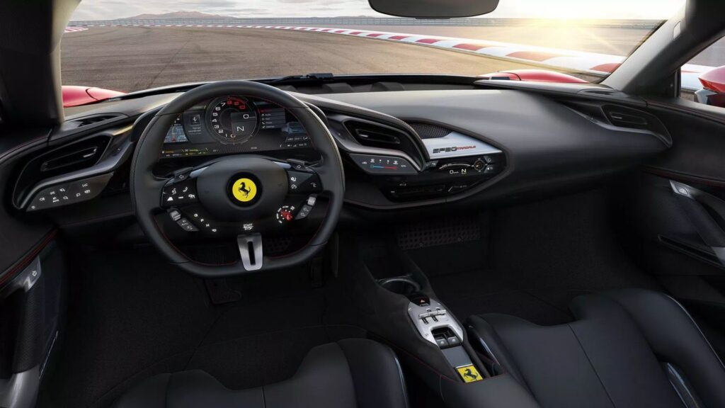 Ferrari SF90 Stradale interiör med touchkänsliga rattknappar