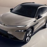 Volkswagen ID. UNYX 08 snett framifrån