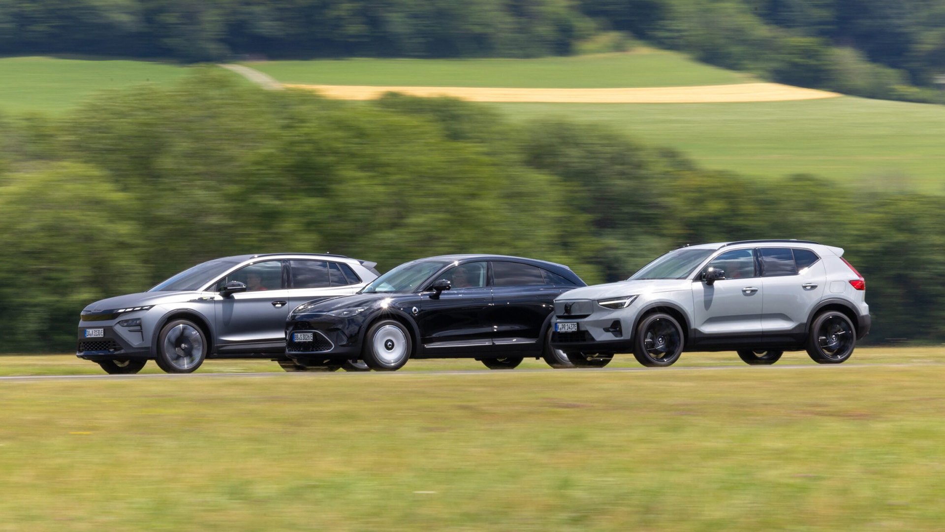 Skoda Elroq RS 79kWh Smart #3 Premium 66kWh Volvo EX40 Single Motor Extendet uppradade på vägen