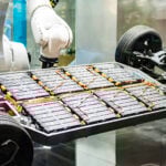 Batteripaket i elbilschassi