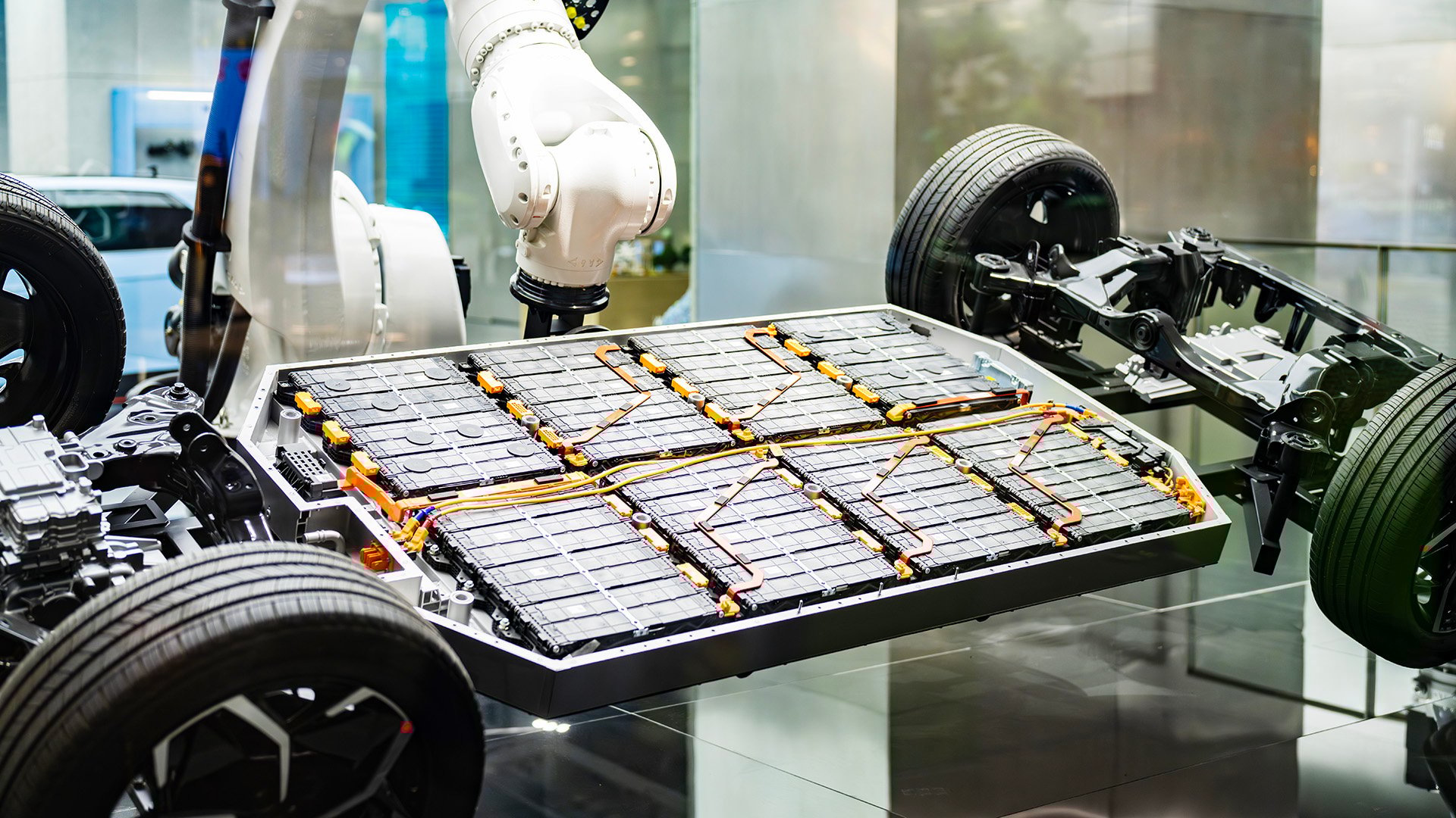 Batteripaket i elbilschassi