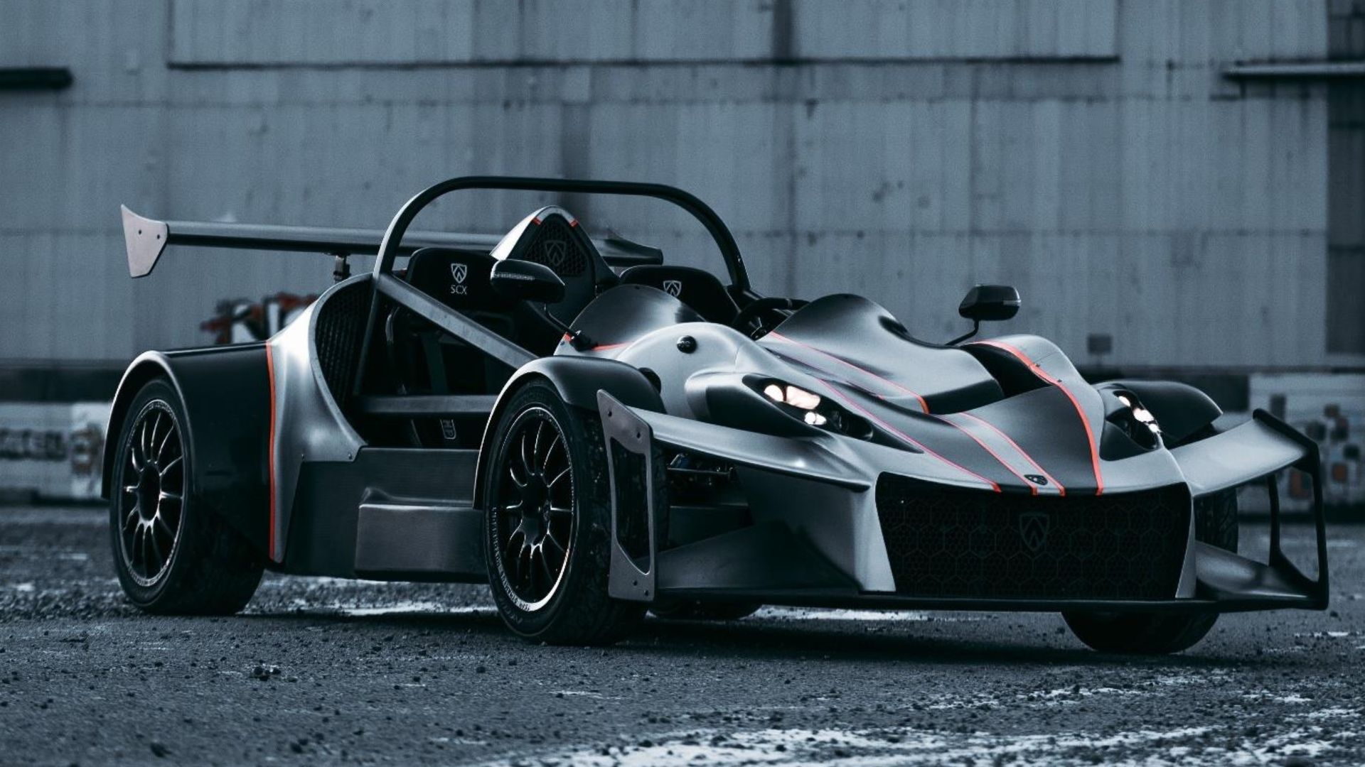 Danska sportbilen Agile SCX med kolfiberchassi inför Sverigepremiären på Mantorp Park