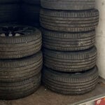 Släp lastat med nya hjul