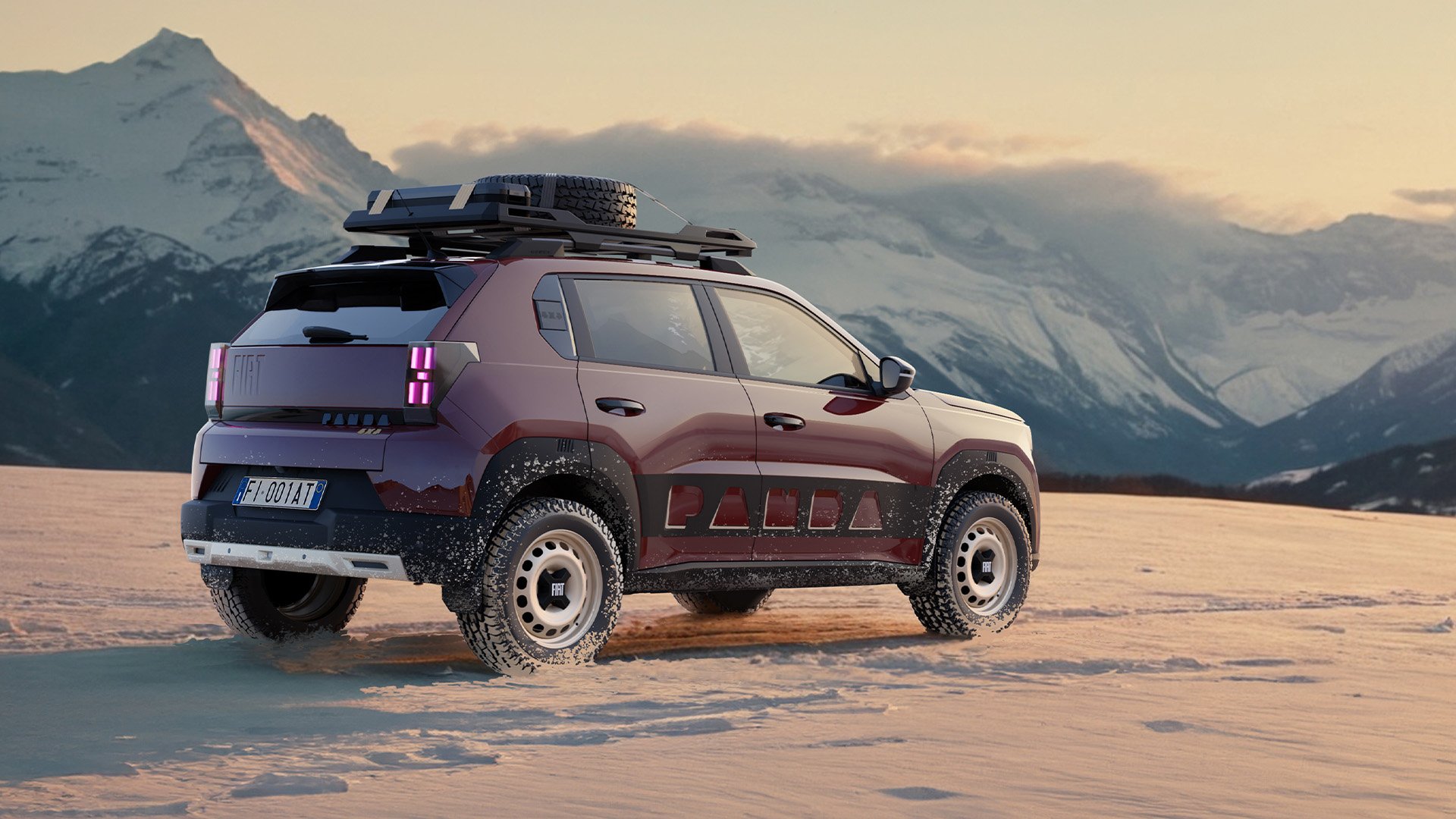 Vinröd Grande Panda 4x4 Manifesto snett bakifrån med snölandskap i bakgrunden.