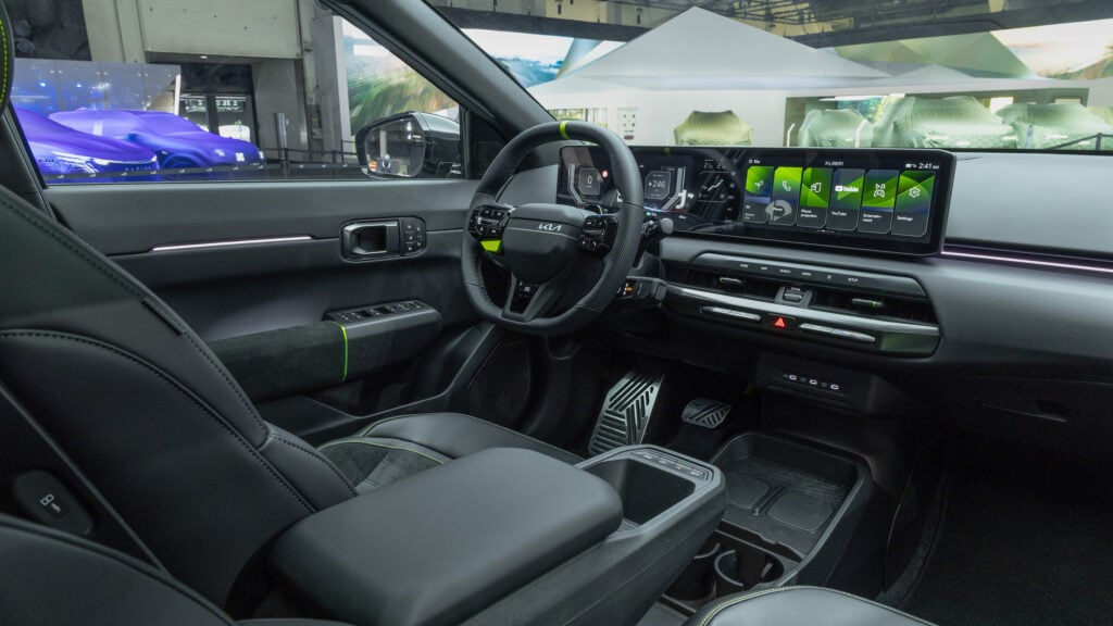 Kia EV4 GT förarmiljö