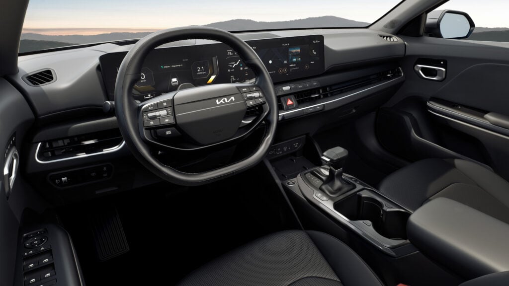 Kia K4 förarmiljö