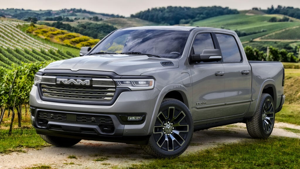 2025 RAM 1500 Ramcharger Limited 
