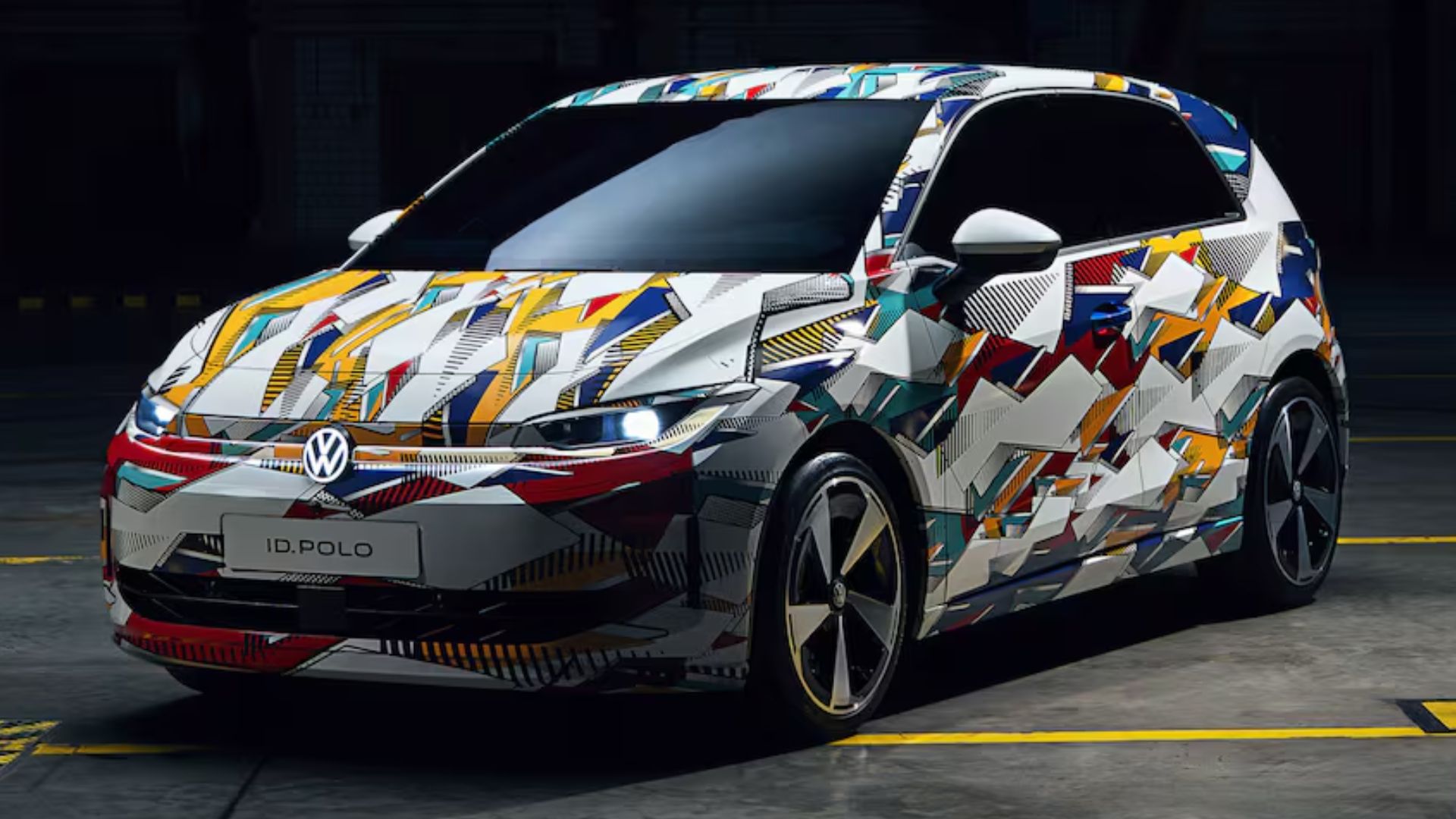 Volkswagens elbil ID Polo i kamouflerad design inför lansering