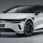 Zeekr 7GT vit framifrån