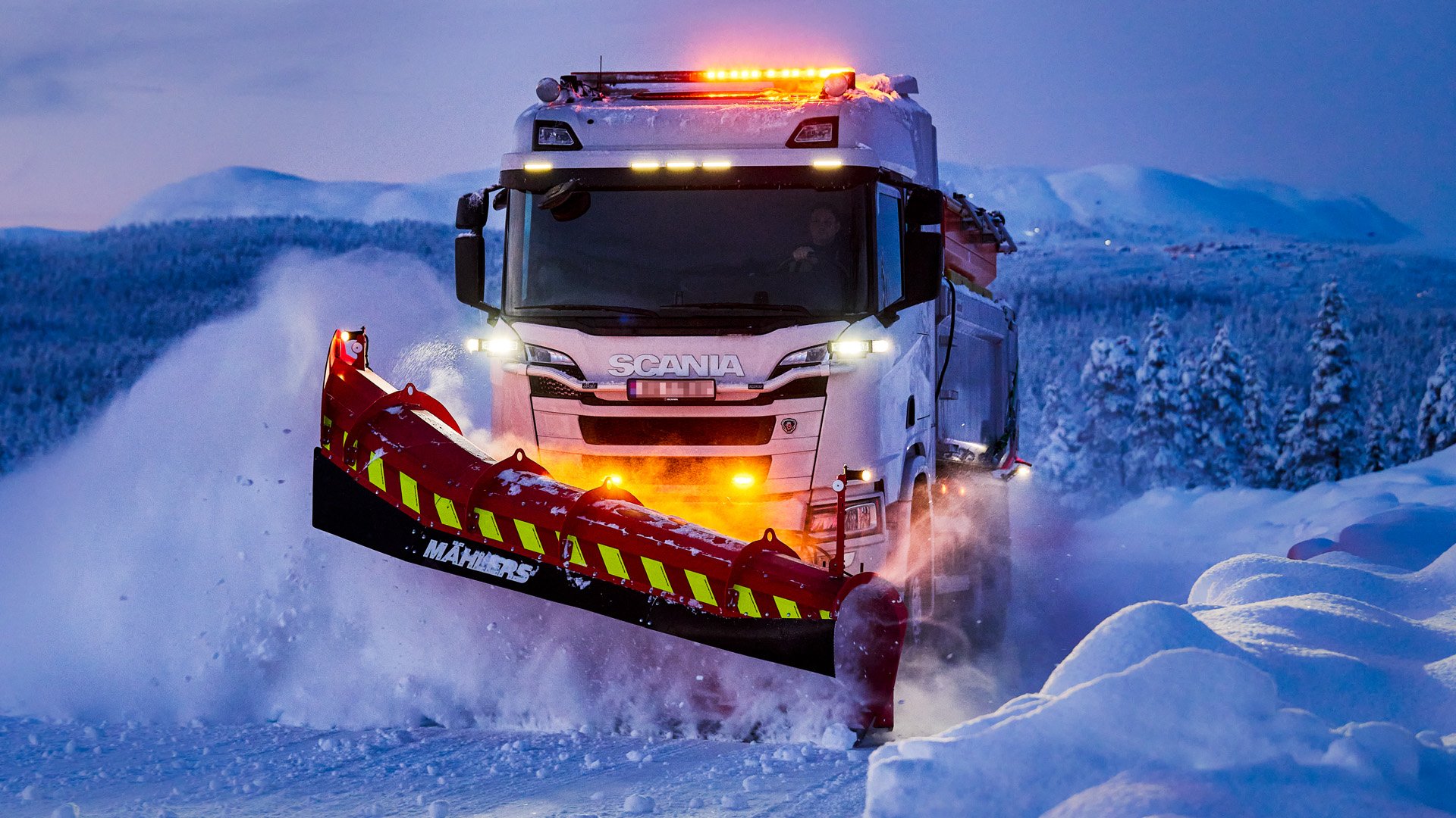 Plogbil från Scania i fjällen