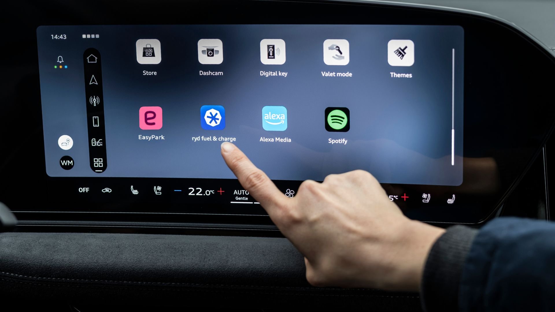 Audis infotainmentsystem med appar för parkering, laddning och tankning