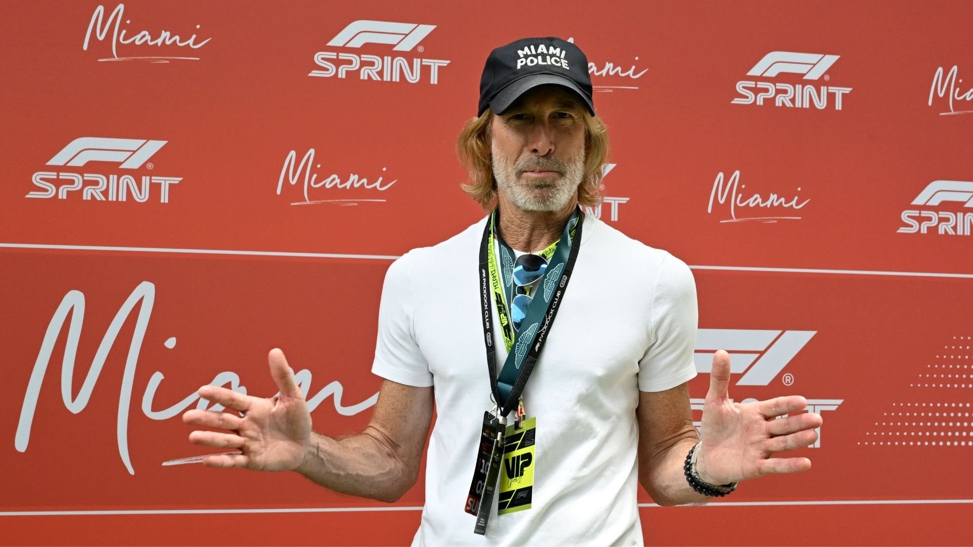 Filmregissören Michael Bay har stämt Cadillacs F1-team efter Super Bowl-reklamen