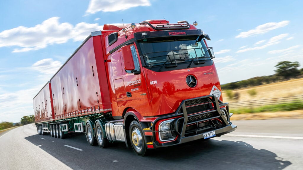 Mercedes L Actros 2663 med ProCabin