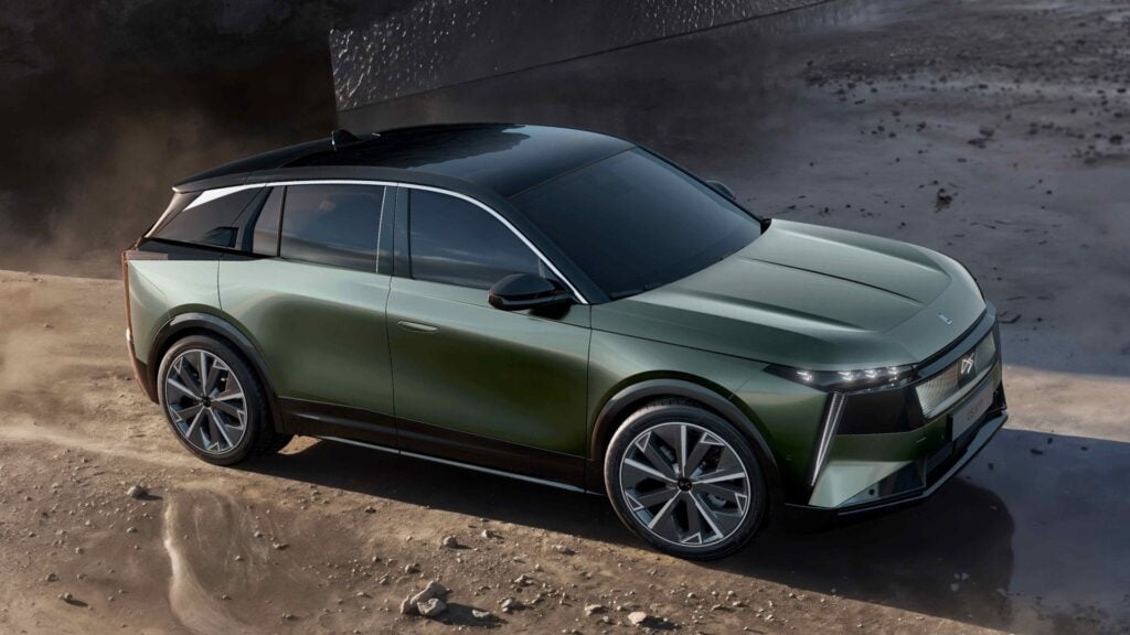 Nya DS N°7 sedd snett ovanifrån från sidan