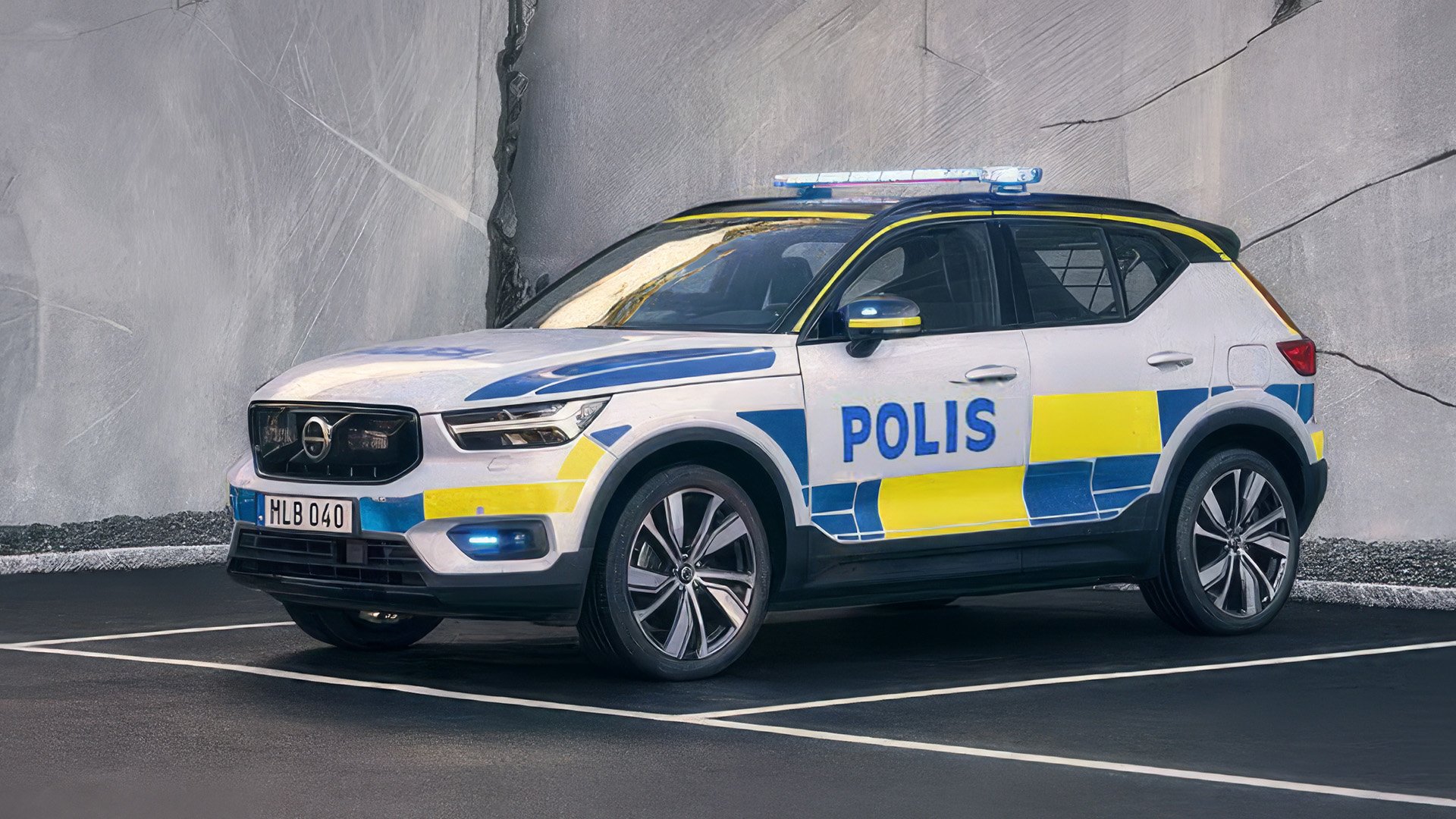 Volvo EX40 polisbil
