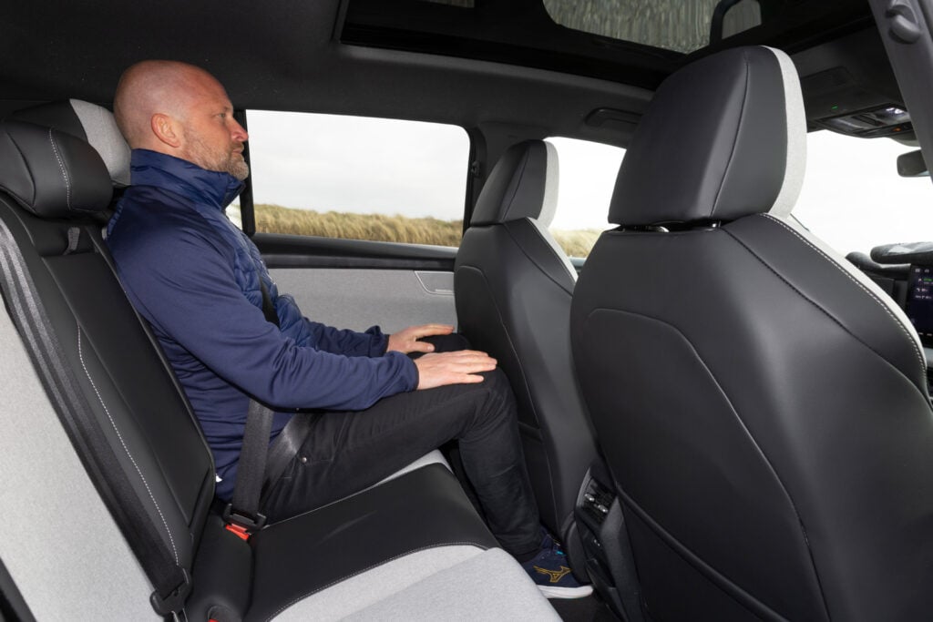 Benutrymme ID: Cross.