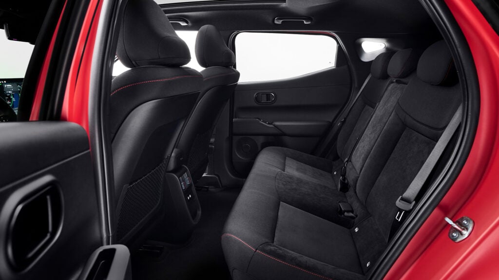 Baksätesvy till en Hyundai IONIQ 3.