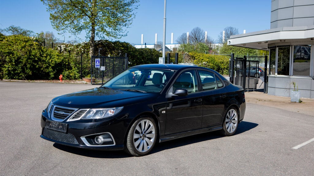 Saab 9-3 Aero – svart – förseriebil.