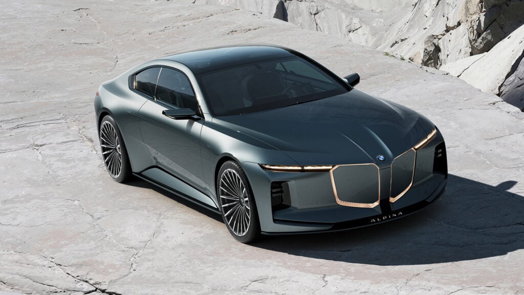 Vision BMW Alpina snett uppifrån med vy över fronten.