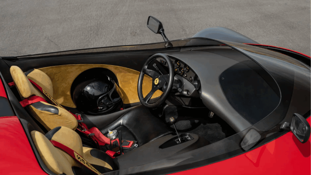 Efter tre decennier av anonymitet och en totalrenovering i Italien söker nu denna unika ”one-off” en ny ägare via RM Sotheby’s stängda auktion.
Foto: Robin Adams, RM Sotheby’s