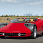 Med sin extremt låga profil och kilformade front är det omöjligt att gissa att det döljer sig en klassisk Ferrari 328 GTS under aluminiumhuden. Foto: Robin Adams, RM Sotheby’s