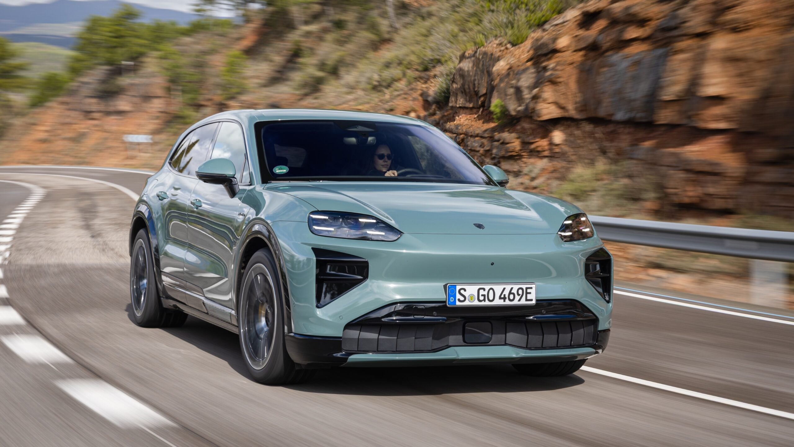 Porsche Cayenne Electric