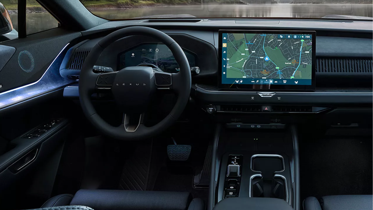 Framtida modeller från Lexus ska kunna husera både el- och hybridlinor i samma grundkaross. Det gör att märket snabbt kan ställa om produktionen efter köparnas sug. Foto: Lexus