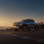 Kinesiska BYD utmanar pickup-klassen med nya laddhybriden Shark. Modellen bjuder på tuff design och blir först i Europa med märkets nya terrängplattform. Foto: BYD