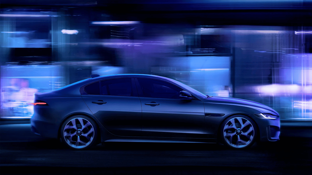 Fabriksnya Jaguarer står osålda på hög i USA efter att den brittiska tillverkaren stoppat produktionen av sina nuvarande modeller. Foto: Jaguar