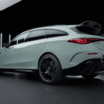 Extrem el-prestanda: Nya Mercedes-AMG CLA 45 4MATIC+ bjuder på hela 680 hästkrafter och gör 0–100 km/h på brutala 2,7 sekunder. Foto: Mercedes-AMG