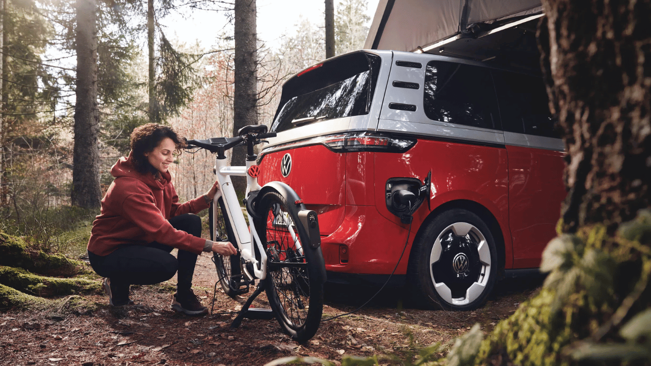 Volkswagens nya elcykel är mer än bara trampor och batteri. Med teknik lånad från bilvärlden ska den revolutionera säkerheten för cyklister. Foto: Volkswagen/n+
