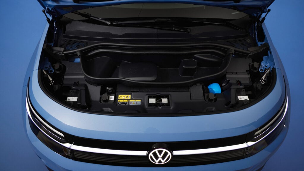 Frunk VW ID. Cross.
