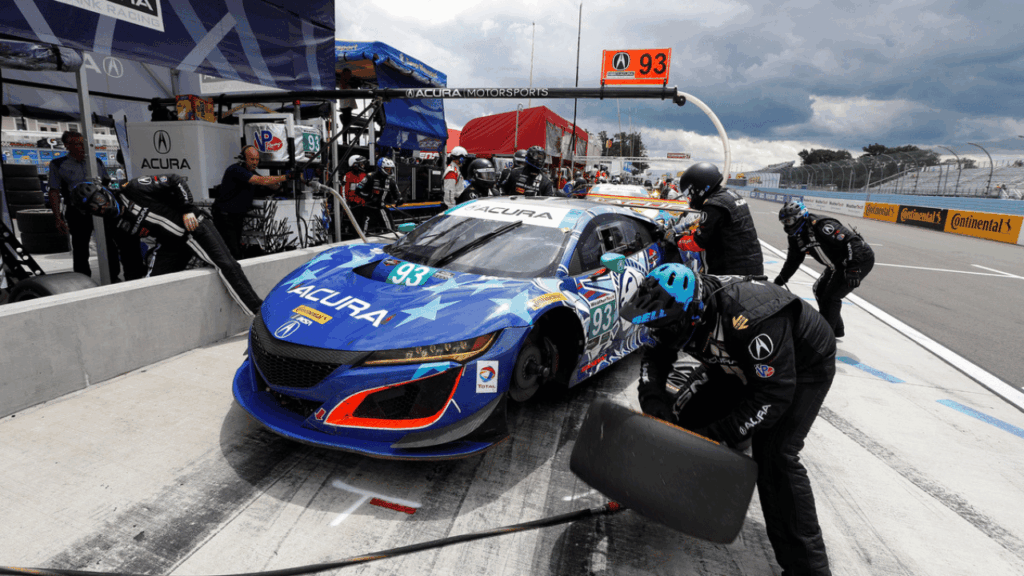 HRC:s nya program inkluderar även restaurering och support för GT3-bilar, som denna Acura NSX. Foto: Honda