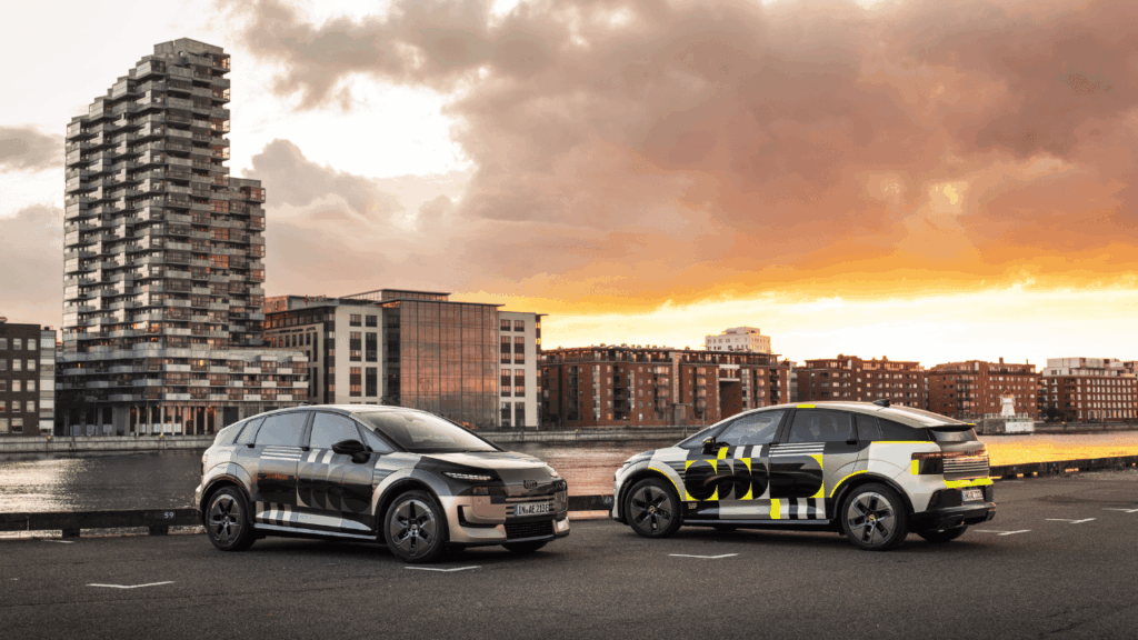 Tack vare LFP-batteriet och anpassad mjukvara stöder A2 e-tron tvåvägsladdning – vilket gör att du kan använda bilen som ett batteri för hemmet. Foto: Audi