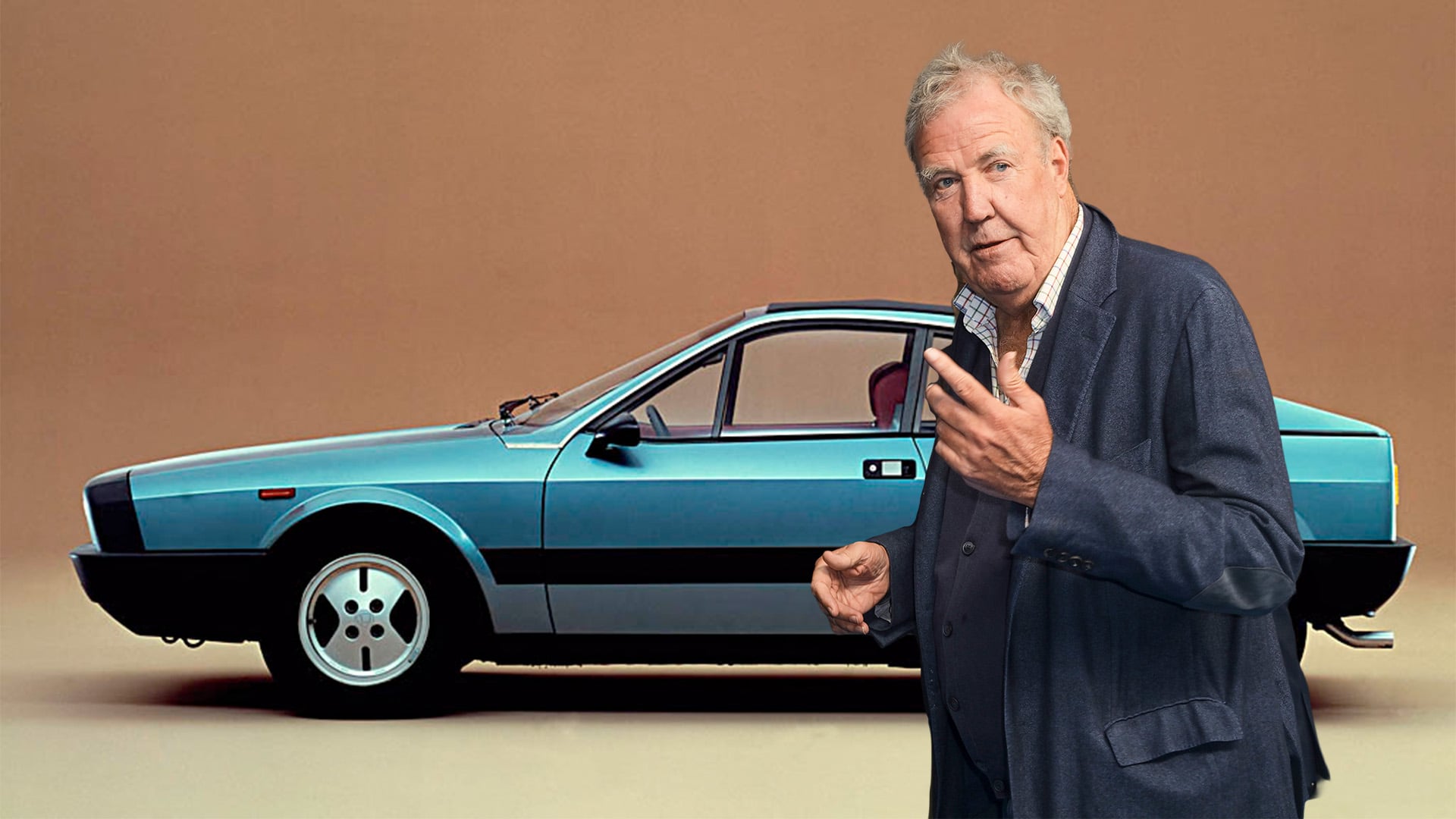 Lancia Montecarlo Spider i bakgrunden med Jeremy Clarkson inklippt framför.
