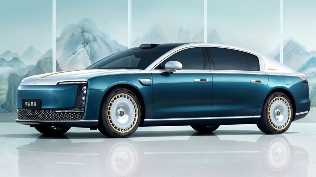 Pressfoto på elbilen Maextro S800 Grand Design