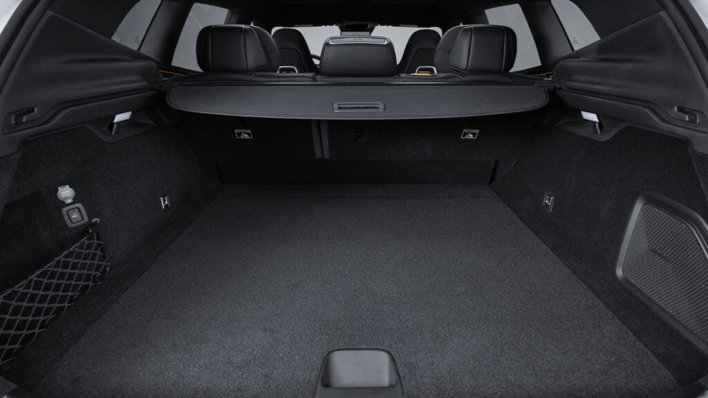 Bagageutrymme till Polestar 4 SUV.