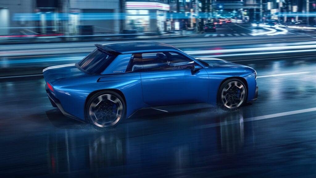 Renault 8 Gordini Concept i profil i dystopisk miljö.