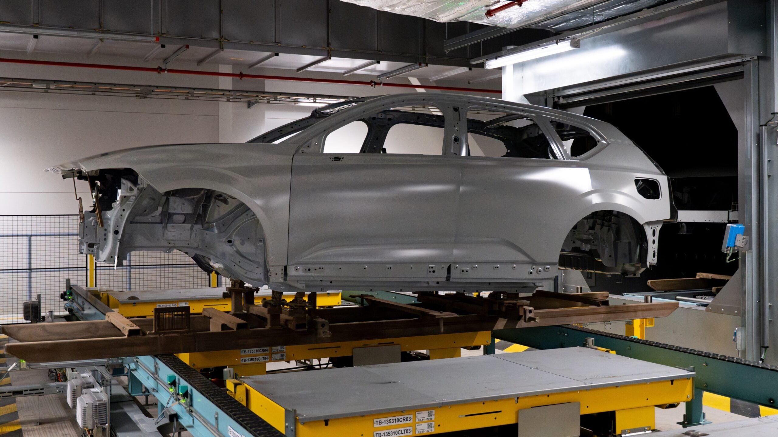 Volvo EX60