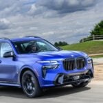 BMW X7 på väg