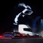 Tesla Roadster flyger