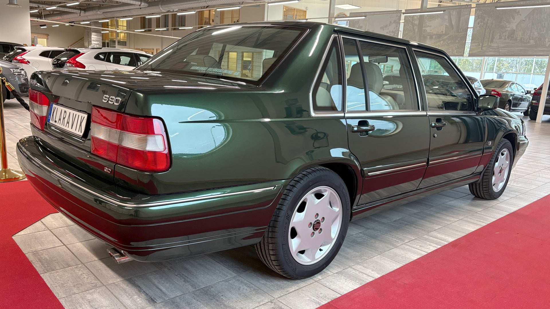 Volvo S90 med 2 000 mil på mätaren – nu har 90-talsikonen sålts