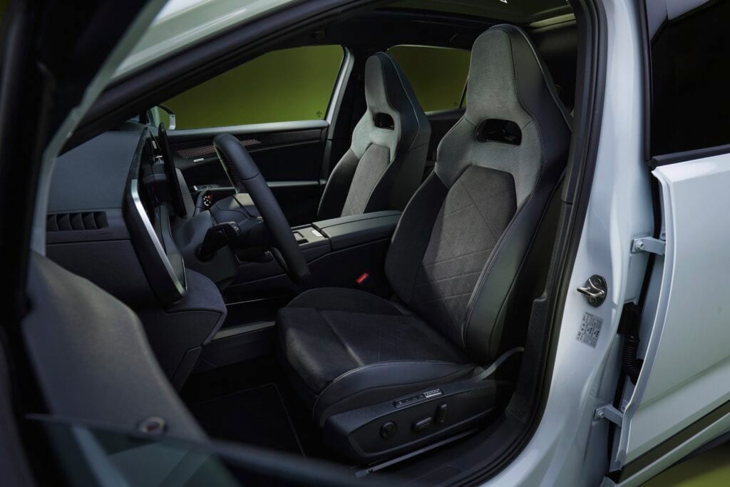 VW ID.Tiguan premiumsportstolar i R-Line-versionen.